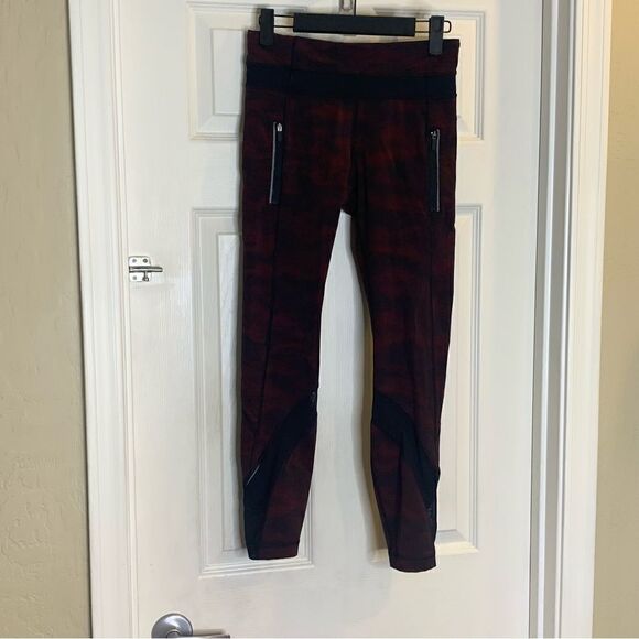 Lululemon Inspire Tight II Power Luxtreme Hazy Days Black Deep Rouge / Black 4 - Picture 2 of 9